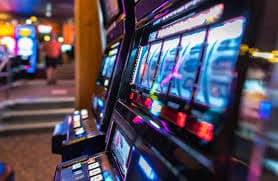 မြန်မာနိုင်ငံ ဘောလုံးပြိုင်ပွဲ Live Betting Odds ကြည့်ရှုနေသူ